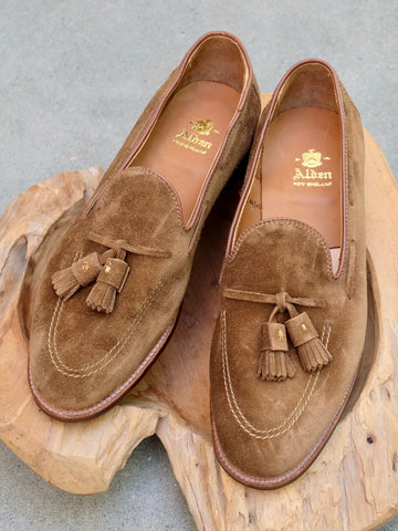 Alden Unlined Tassel Loafer in Snuff Suede