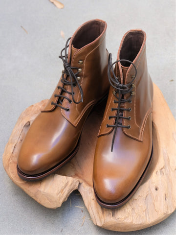 Carmina Shoemaker Plain Toe Boots in Bourbon Shell Cordovan