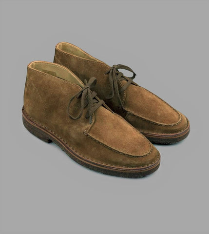 Drake's Crosby Moc-Toe Chukka Boots in Tobacco Suede