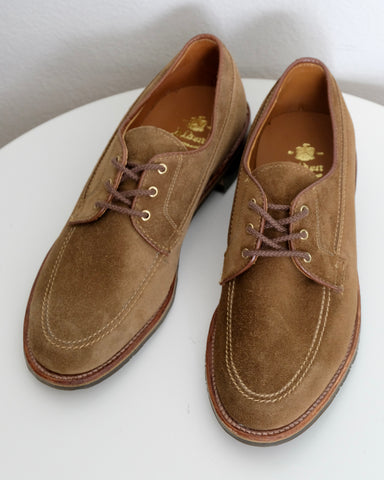 Alden Three Eyelet Moc-Toe Blucher in Snuff Suede
