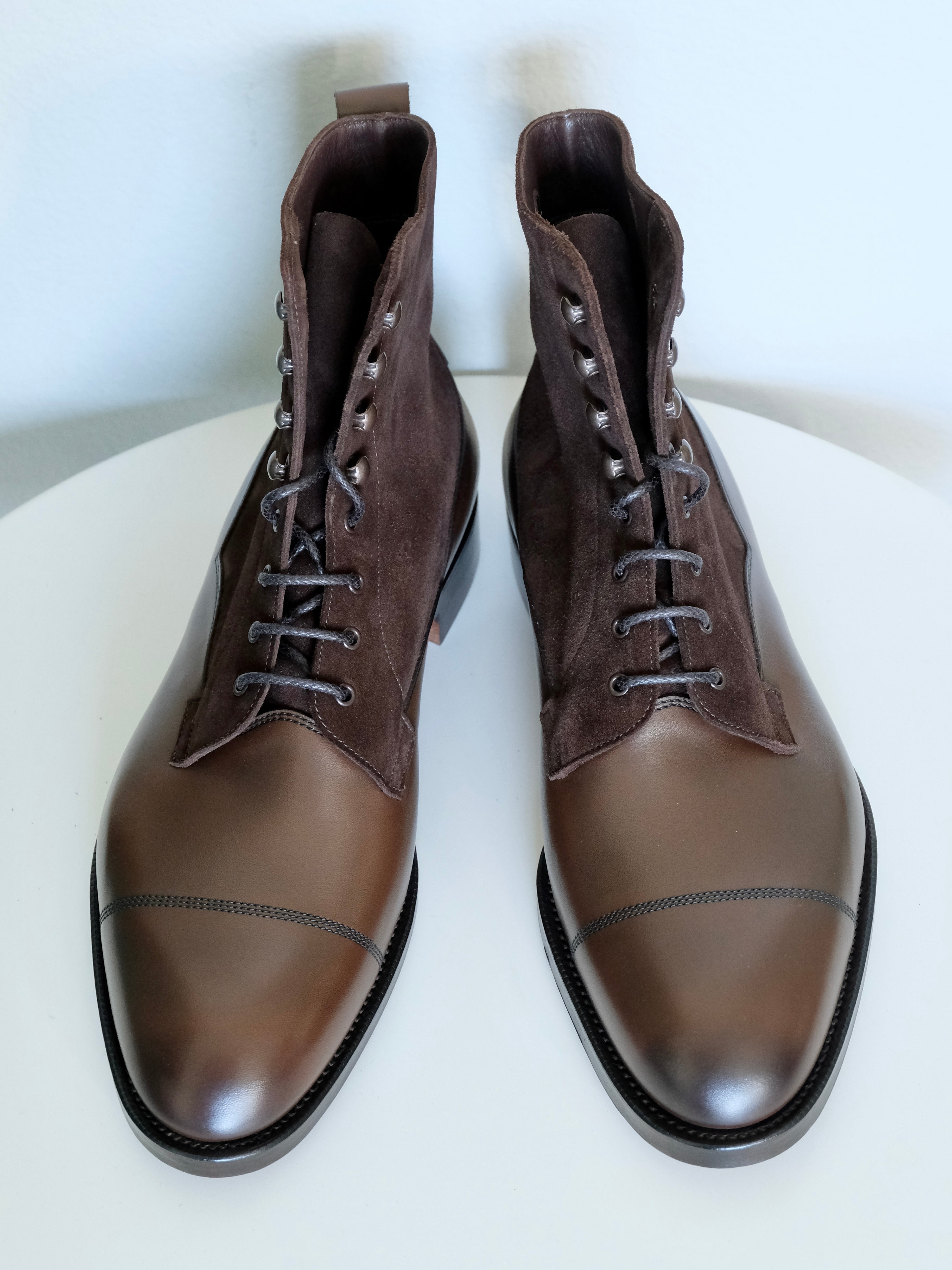 Edward Green Galway Boot en Dark Oak Calf — la bota de camp de referència