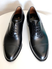 Carmina Shoemaker Captoe Oxford in Black Calf (Forest Last)