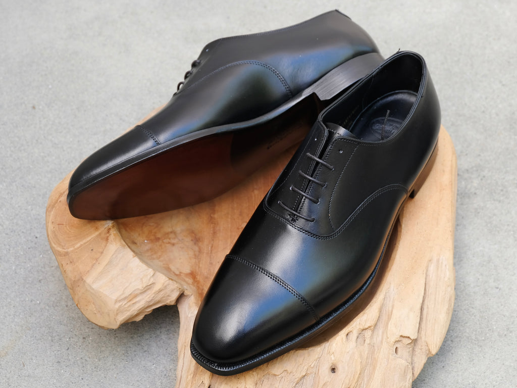 Crockett & Jones Audley Captoe Oxford in Black Calf – Gentlemens 