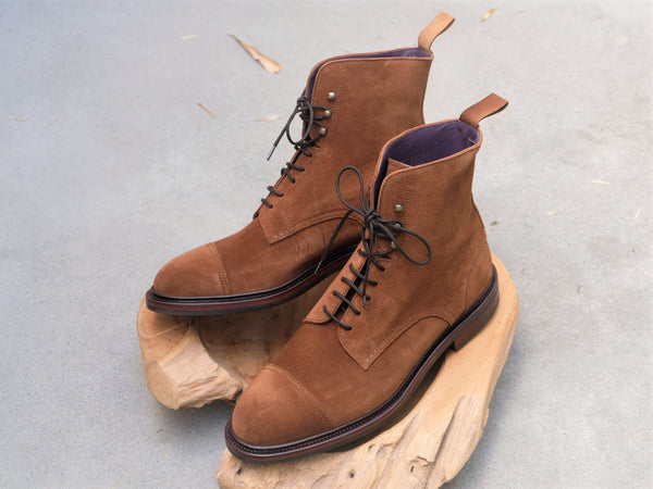 Carmina Shoemaker Jumper Boots in Snuff Suede