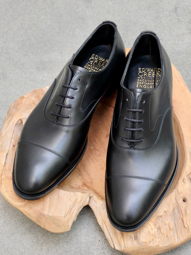 Edward Green Chelsea in Black Calf (202 Last) – Gentlemens Footwear
