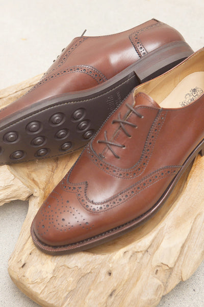 Bow-Tie Shoes Bartlett Wingtip Adelaide in Brown Calf