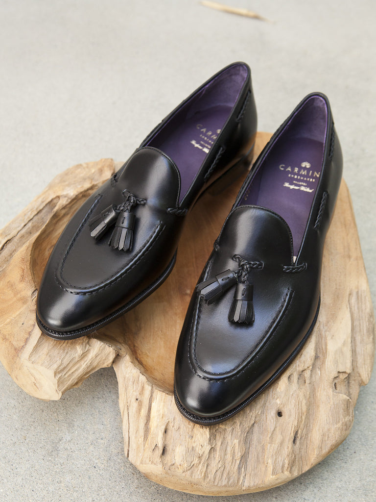 Black best sale loafer tassel